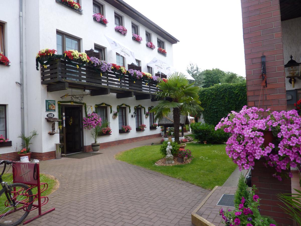 Hotel Am Berg Spremberg Dış mekan fotoğraf